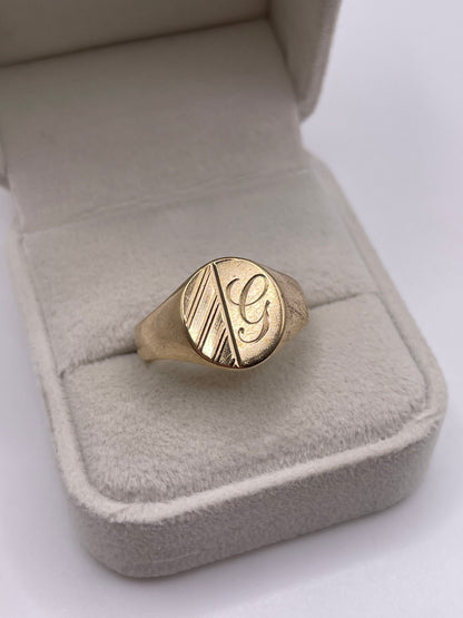 9ct gold initial G signet ring