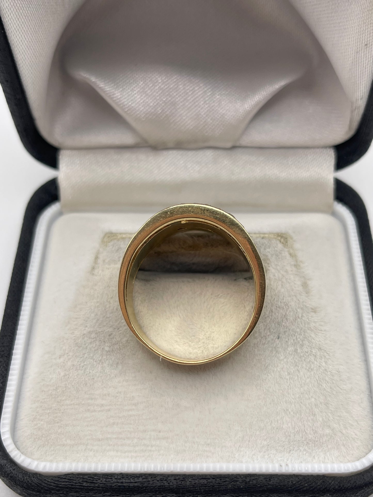 Heavy 14ct two tone gold diamond panther ring