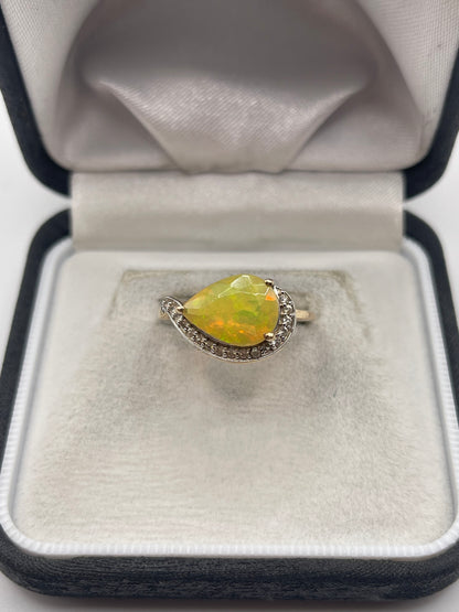 9ct gold opal and zircon ring