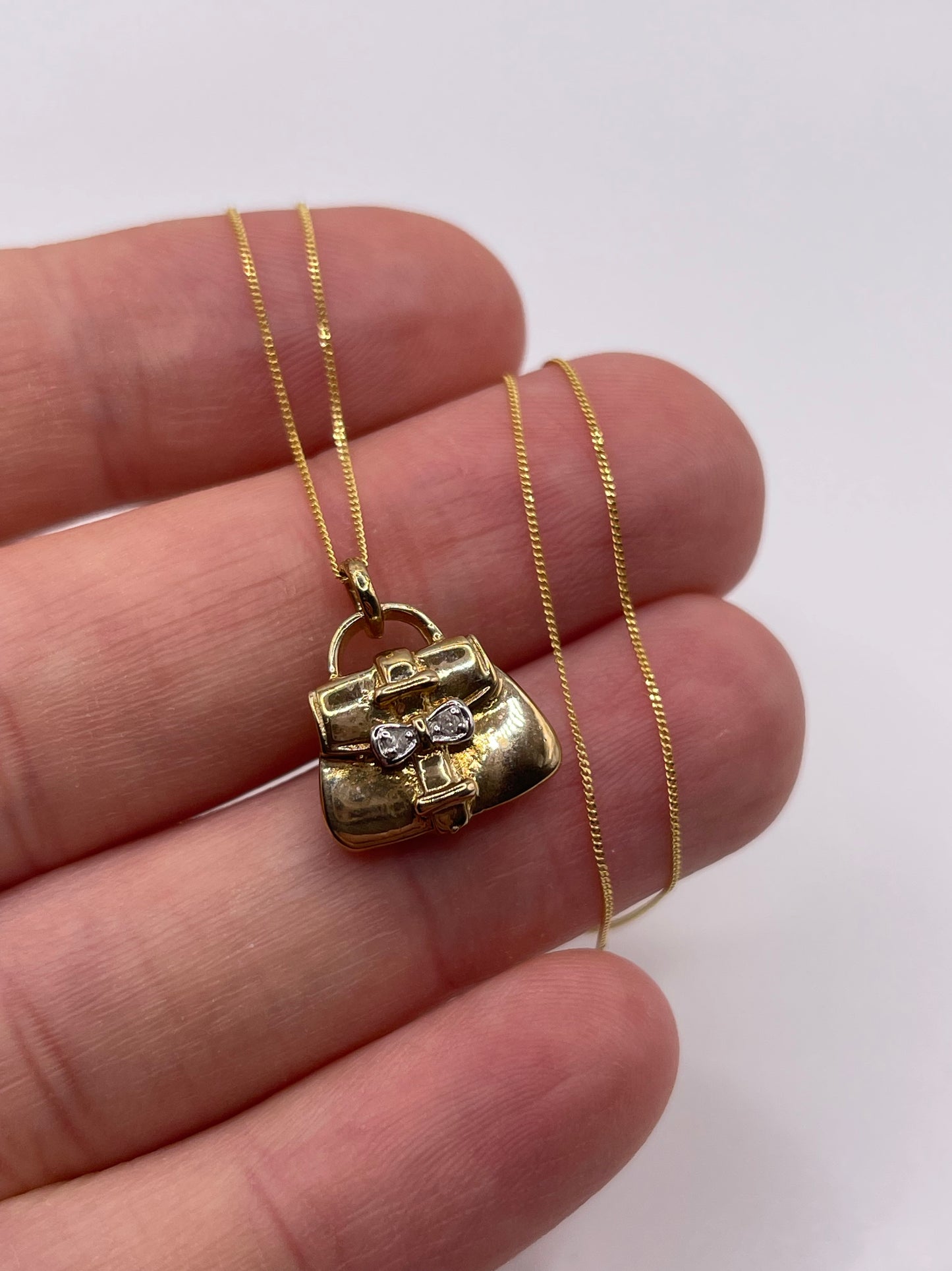 9ct gold diamond bag necklace