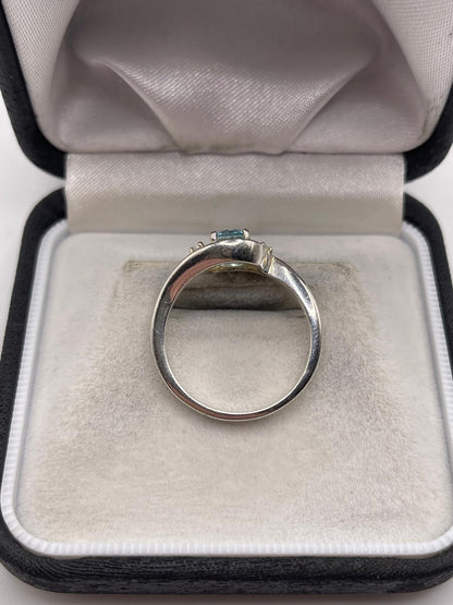 Silver topaz ring
