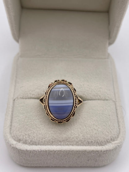 9ct gold agate ring