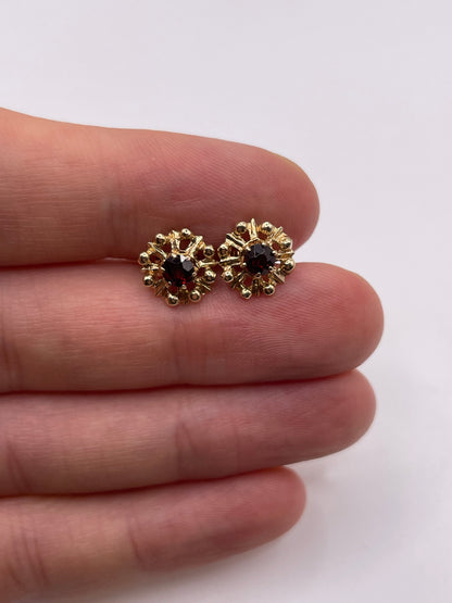 9ct gold garnet earrings