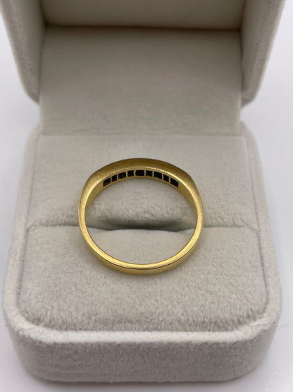 18ct gold sapphire and diamond ring