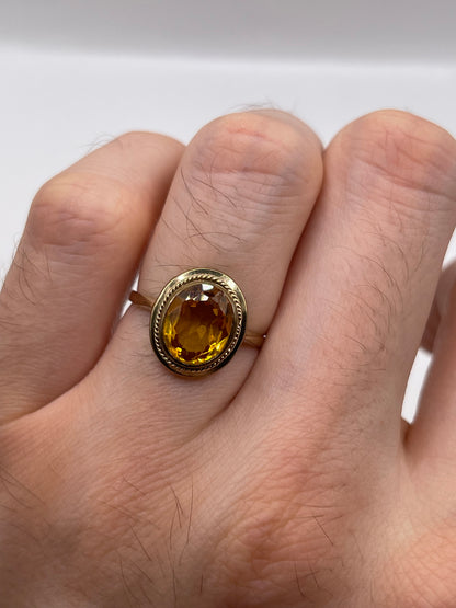 9ct gold citrine ring