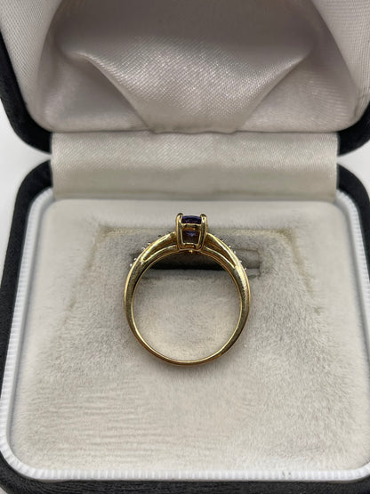 9ct gold tanzanite and zircon ring