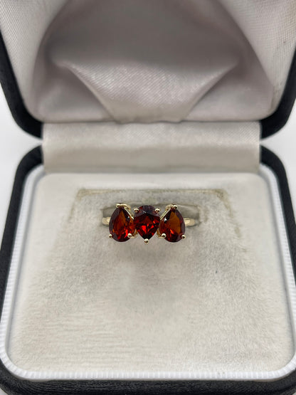 9ct gold mandarin garnet ring