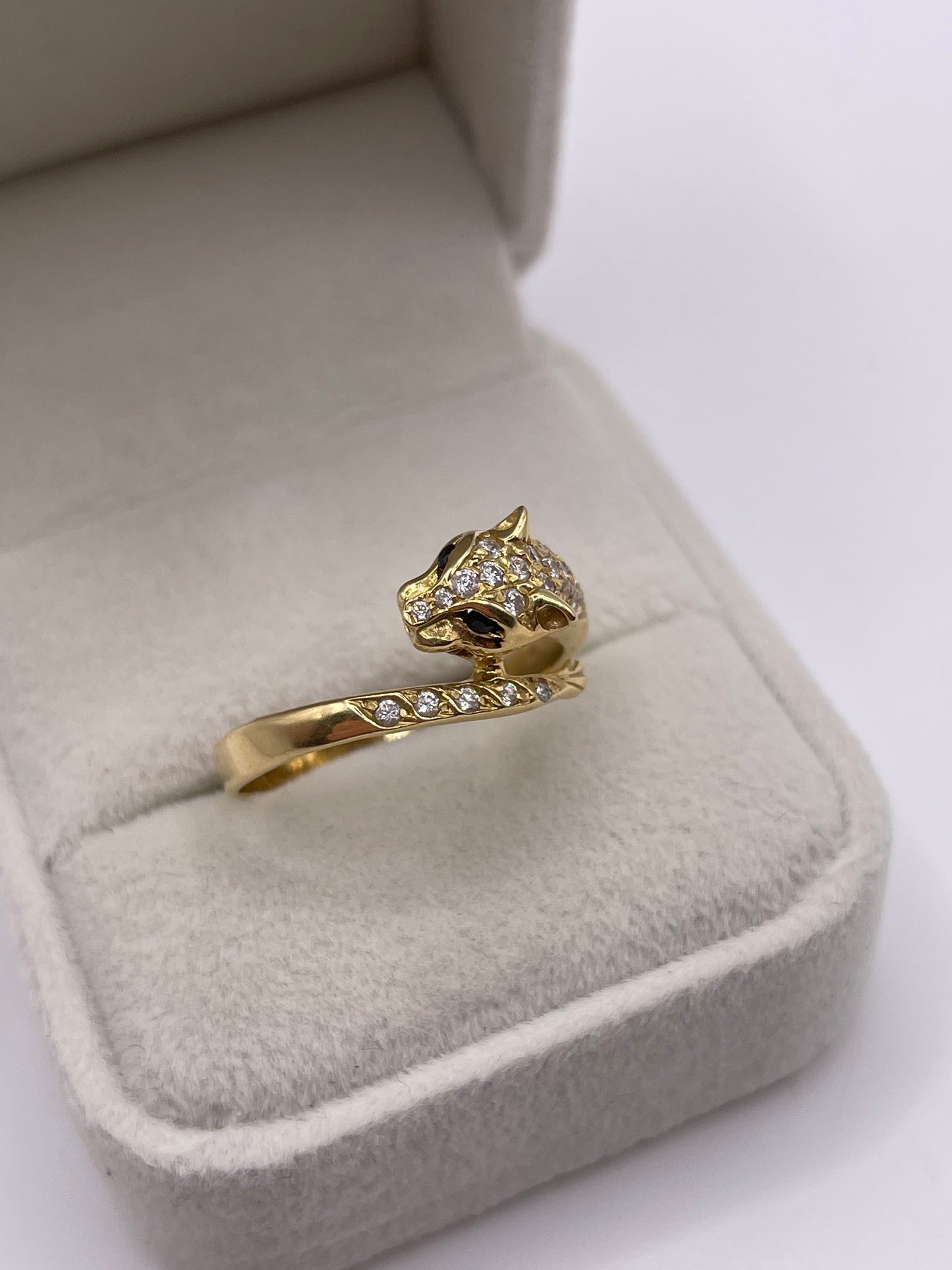 18ct gold sapphire and cz panther ring