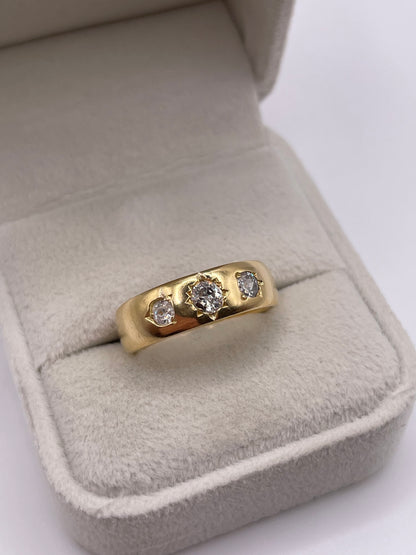 Antique 18ct gold old cut diamond gypsy ring