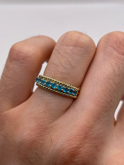 9ct gold blue apatite ring