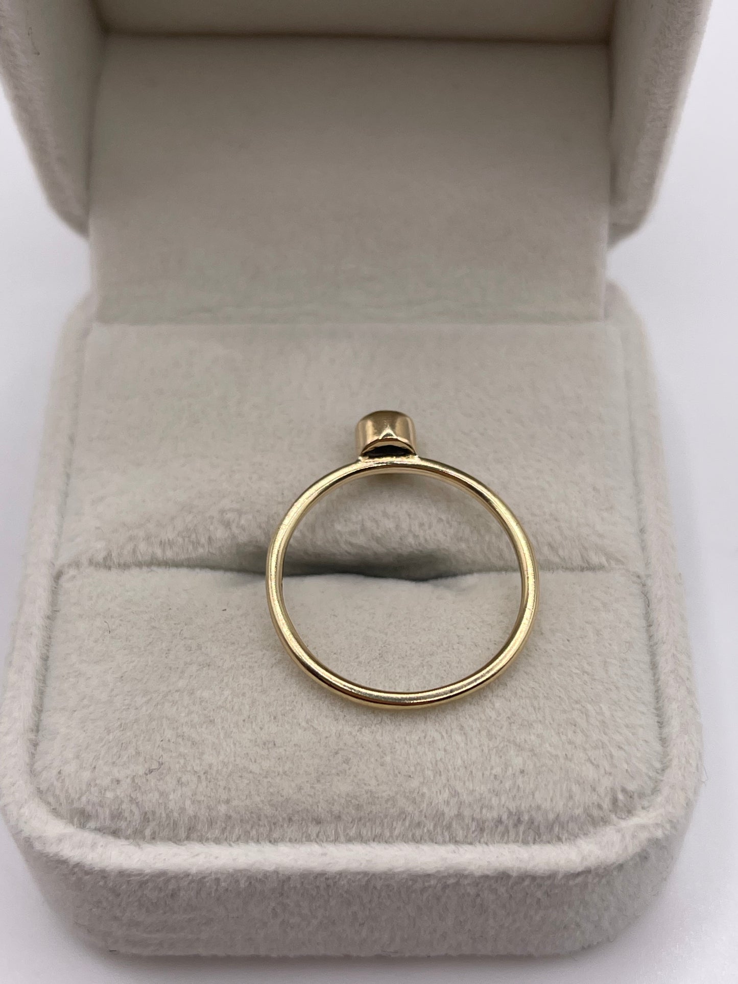 9ct gold amethyst ring