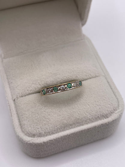 9ct gold emerald and diamond ring