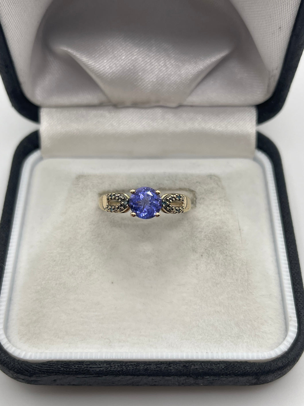 9ct gold tanzanite and blue diamond ring