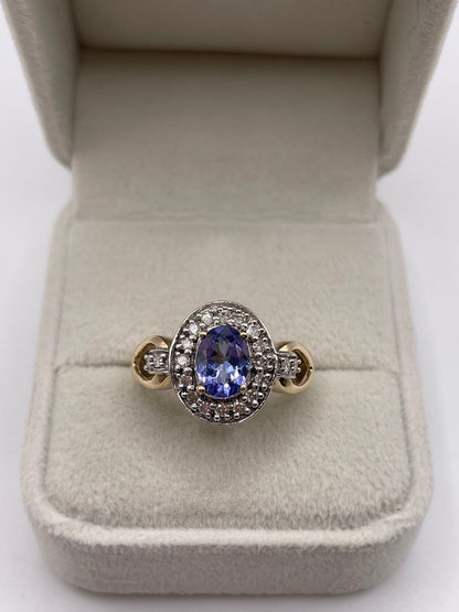 9ct gold tanzanite and diamond ring