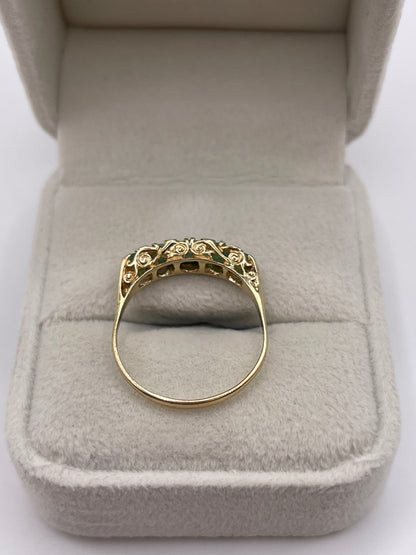 9ct gold emerald ring