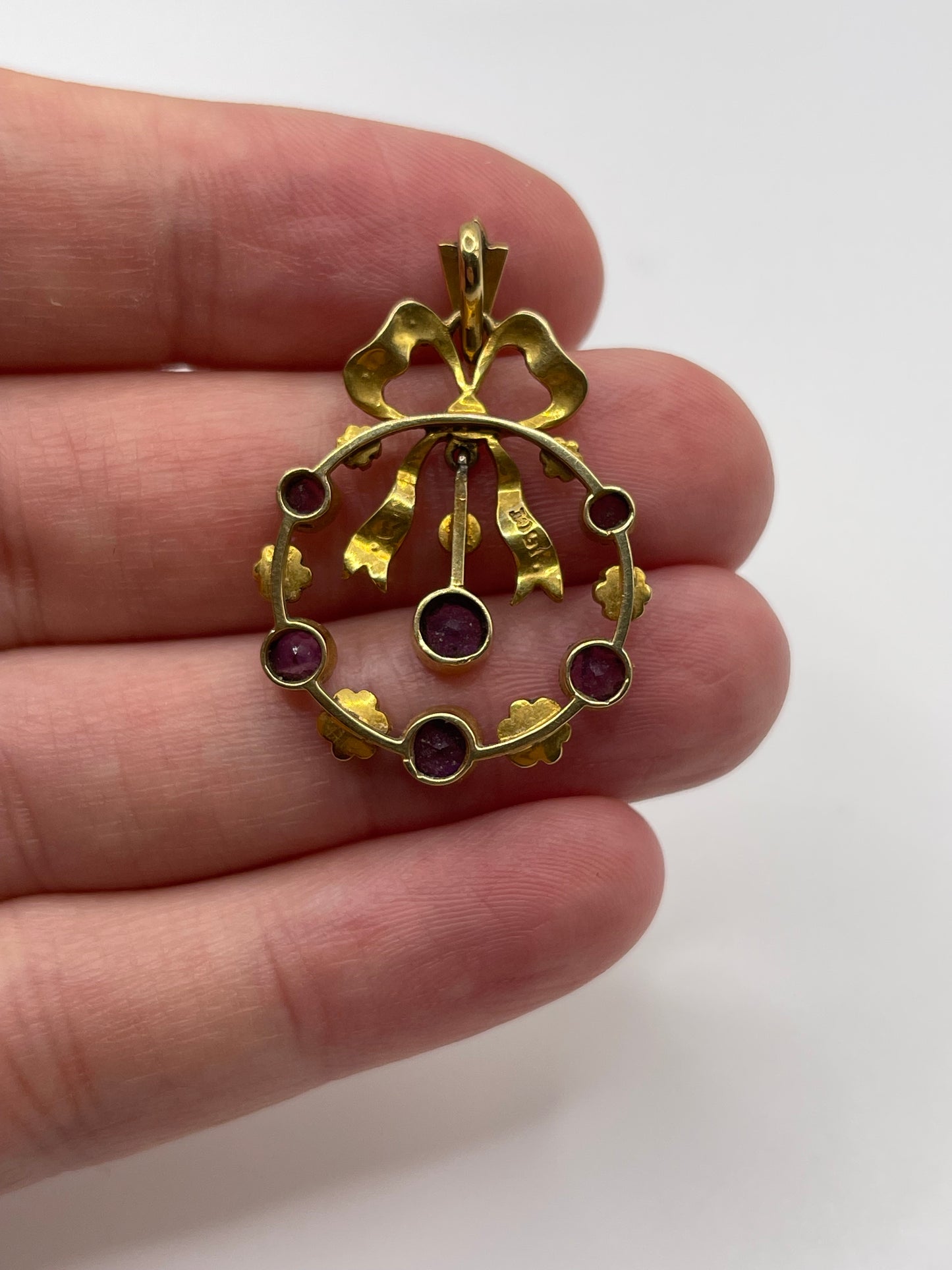 Antique 15ct gold amethyst and pearl pendant