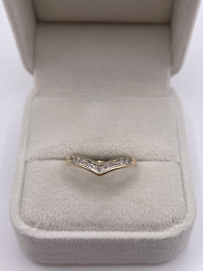 9ct gold diamond wishbone ring