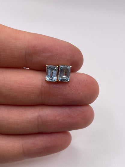 9ct gold aquamarine earrings