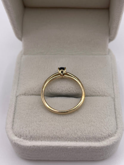 9ct gold sapphire and diamond ring