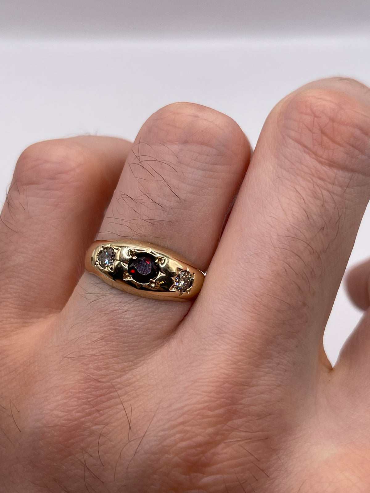 9ct gold garnet and diamond gypsy ring