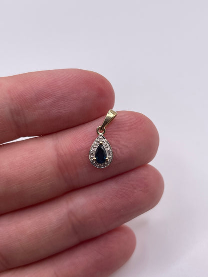 9ct gold sapphire and diamond pendant