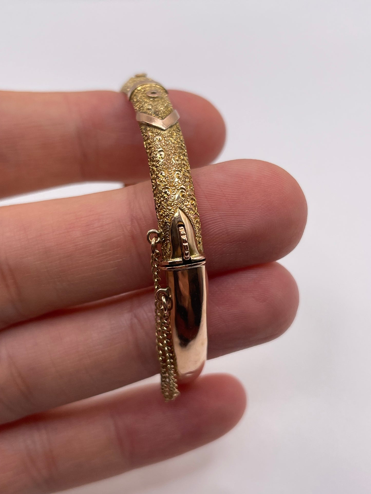 9ct rose gold buckle bangle