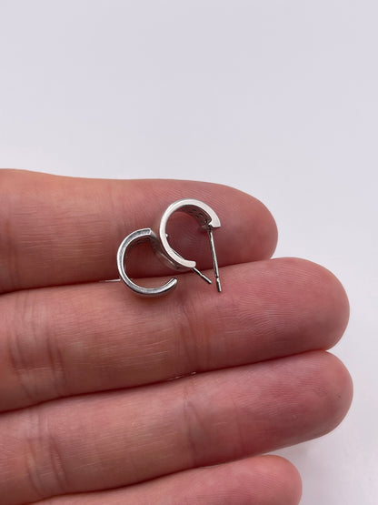 9ct white gold diamond earrings