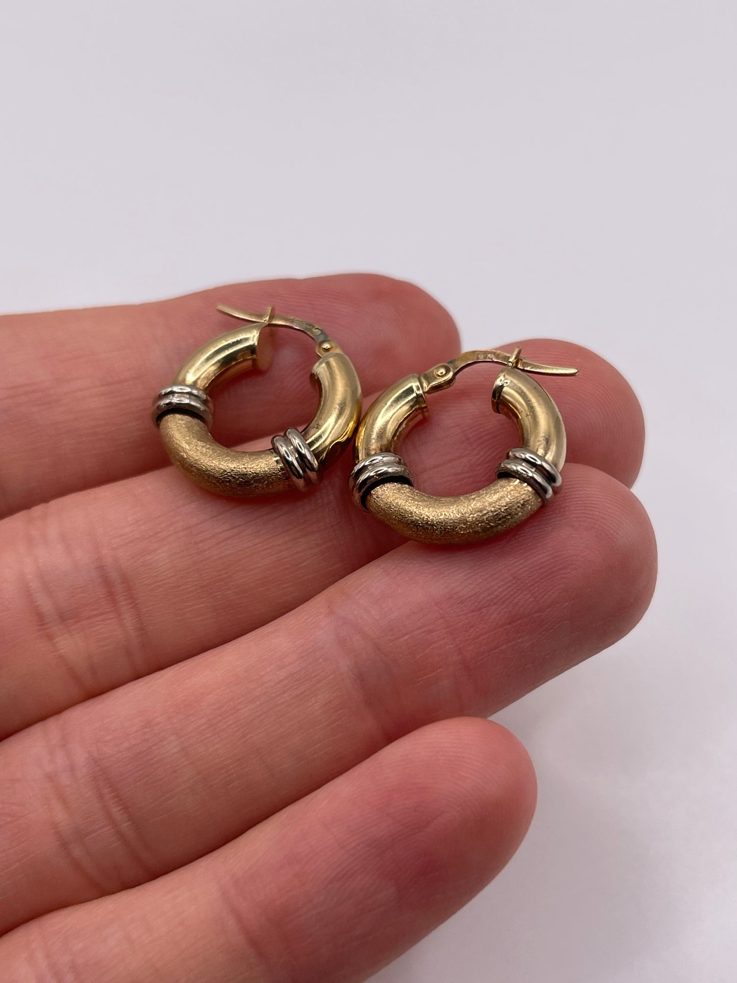 9ct gold creole earrings