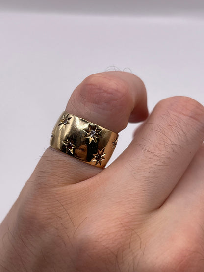 9ct gold garnet and cz star band