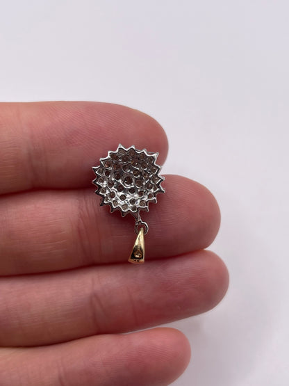 9ct gold 1ct diamond cluster pendant