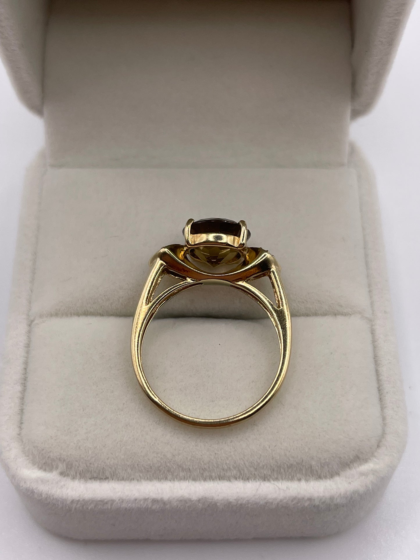 9ct gold Smokey quartz and diamond ring