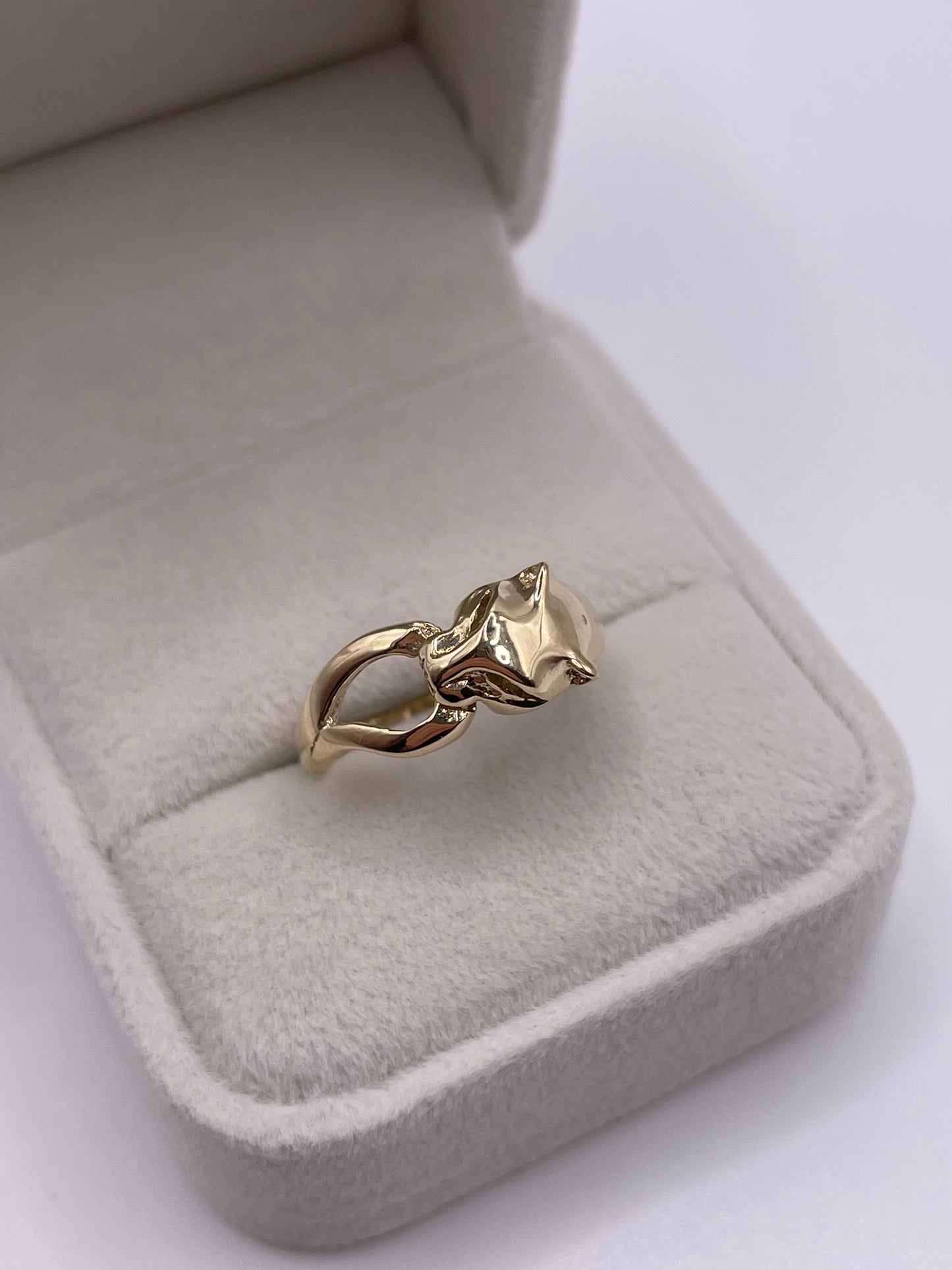 9ct gold panther ring