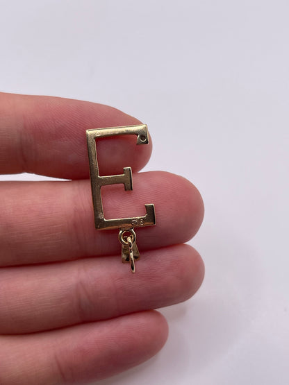 9ct gold garnet initial E pendant