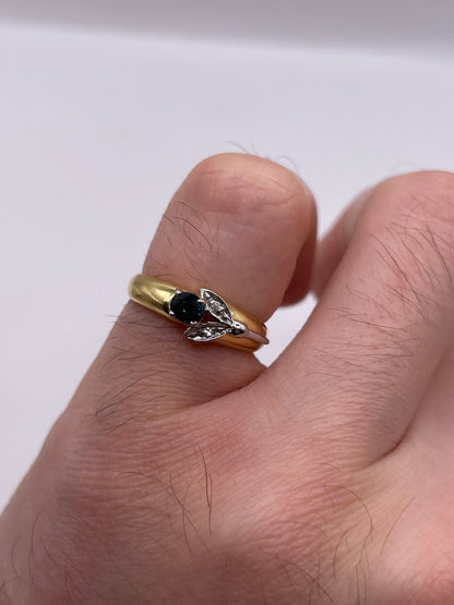 18ct gold sapphire and diamond ring