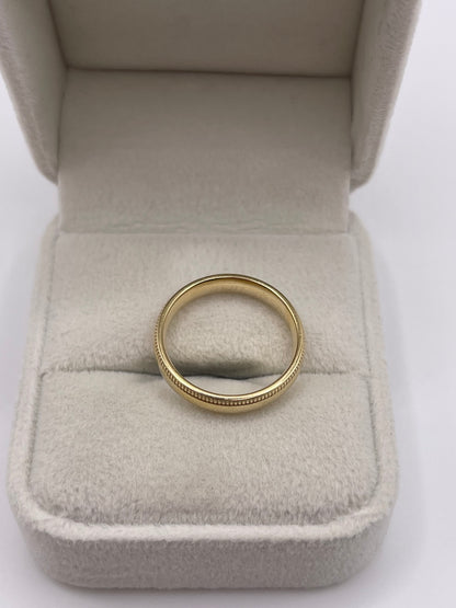 9ct gold patterned band