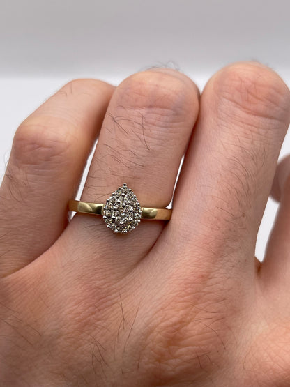 9ct gold diamond cluster ring