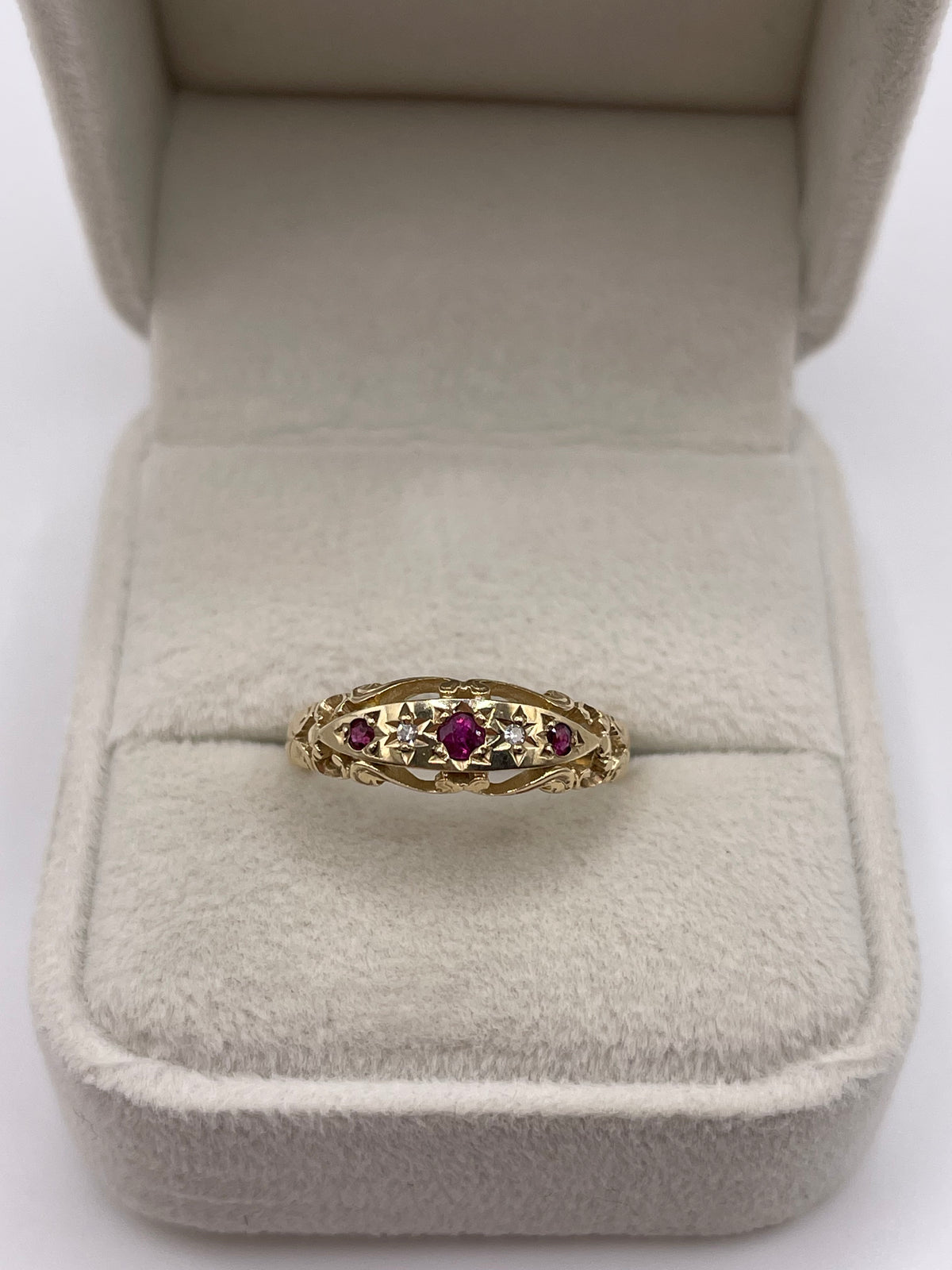 9ct gold ruby and diamond ring