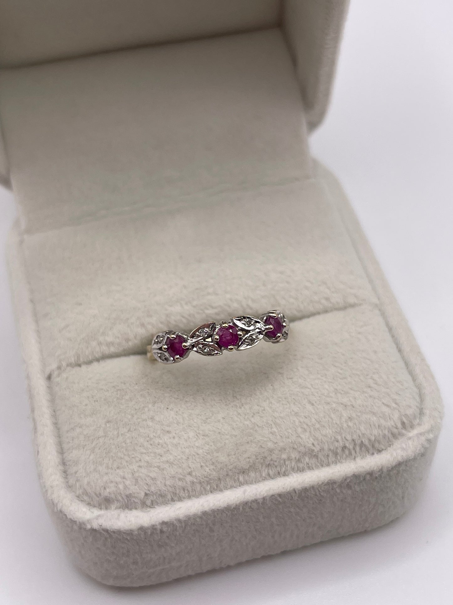 9ct gold ruby and diamond ring