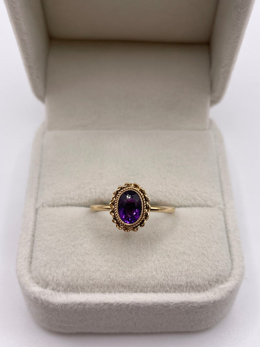 9ct gold amethyst ring