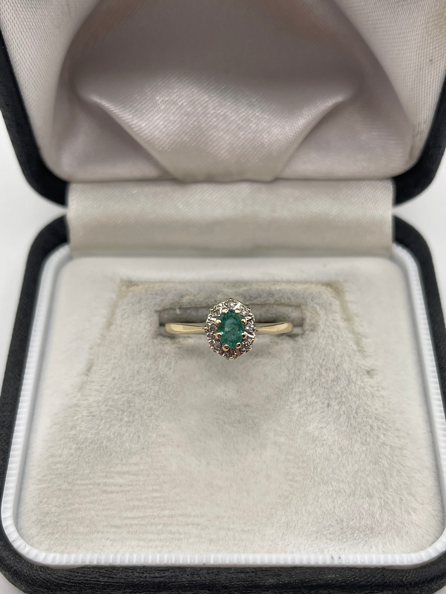 9ct gold emerald and diamond ring