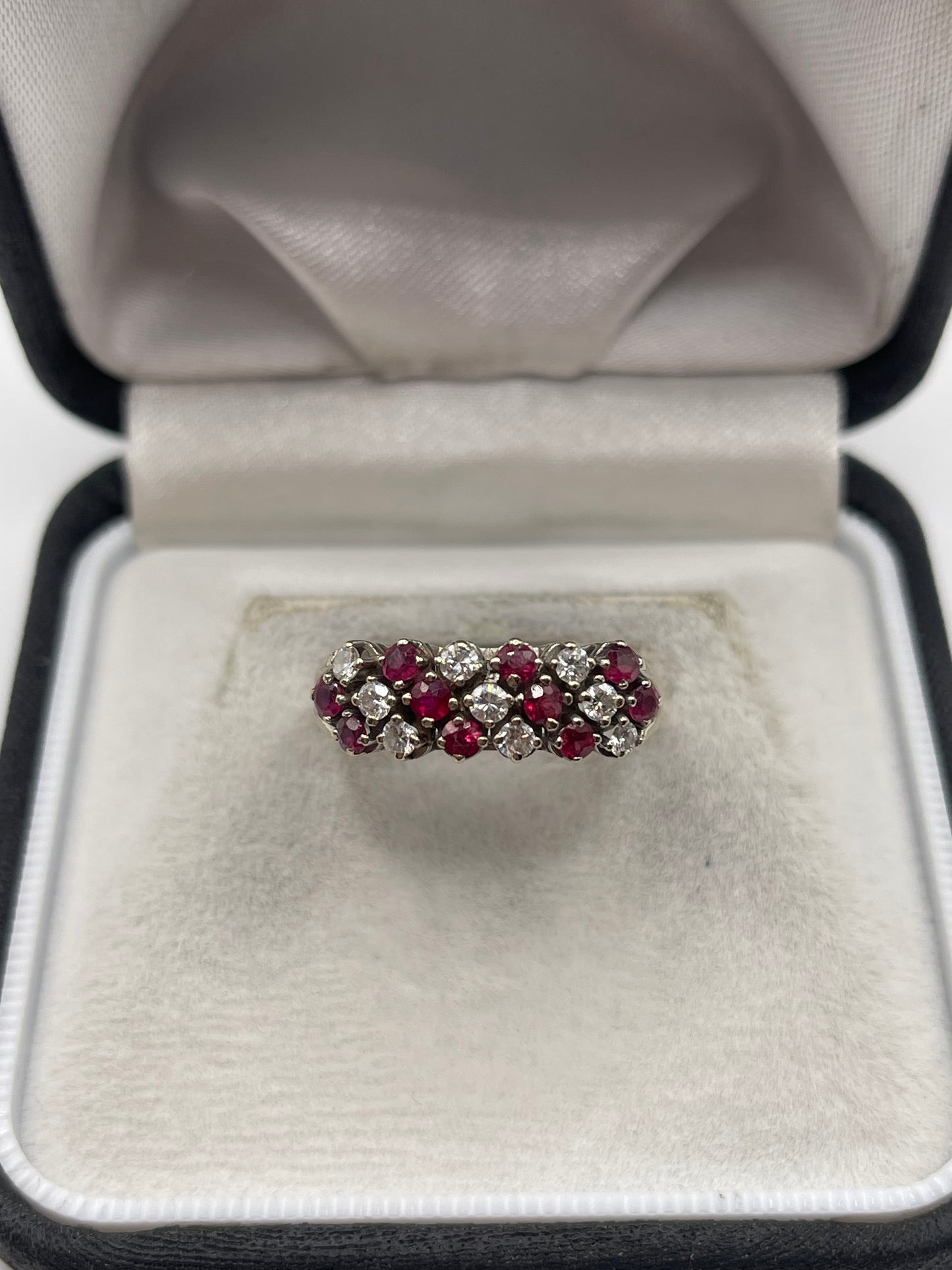 18ct white gold ruby and diamond ring