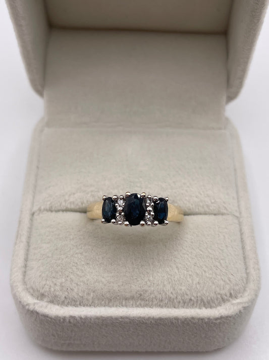 9ct gold sapphire and diamond ring