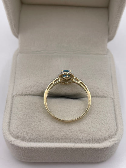 9ct gold topaz and diamond ring