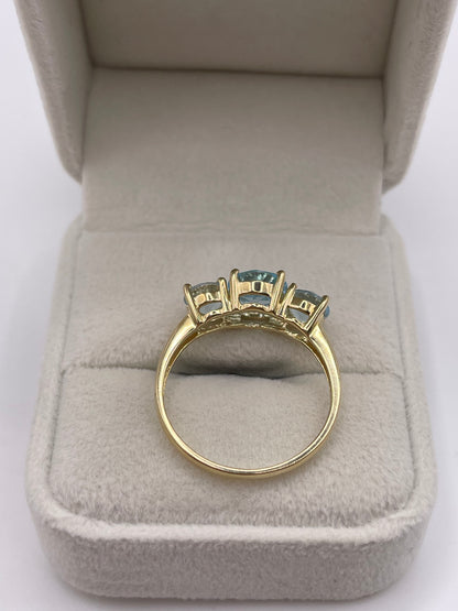 9ct gold blue topaz ring