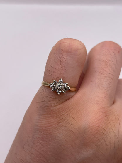 9ct gold diamond cluster ring