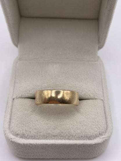 9ct gold band