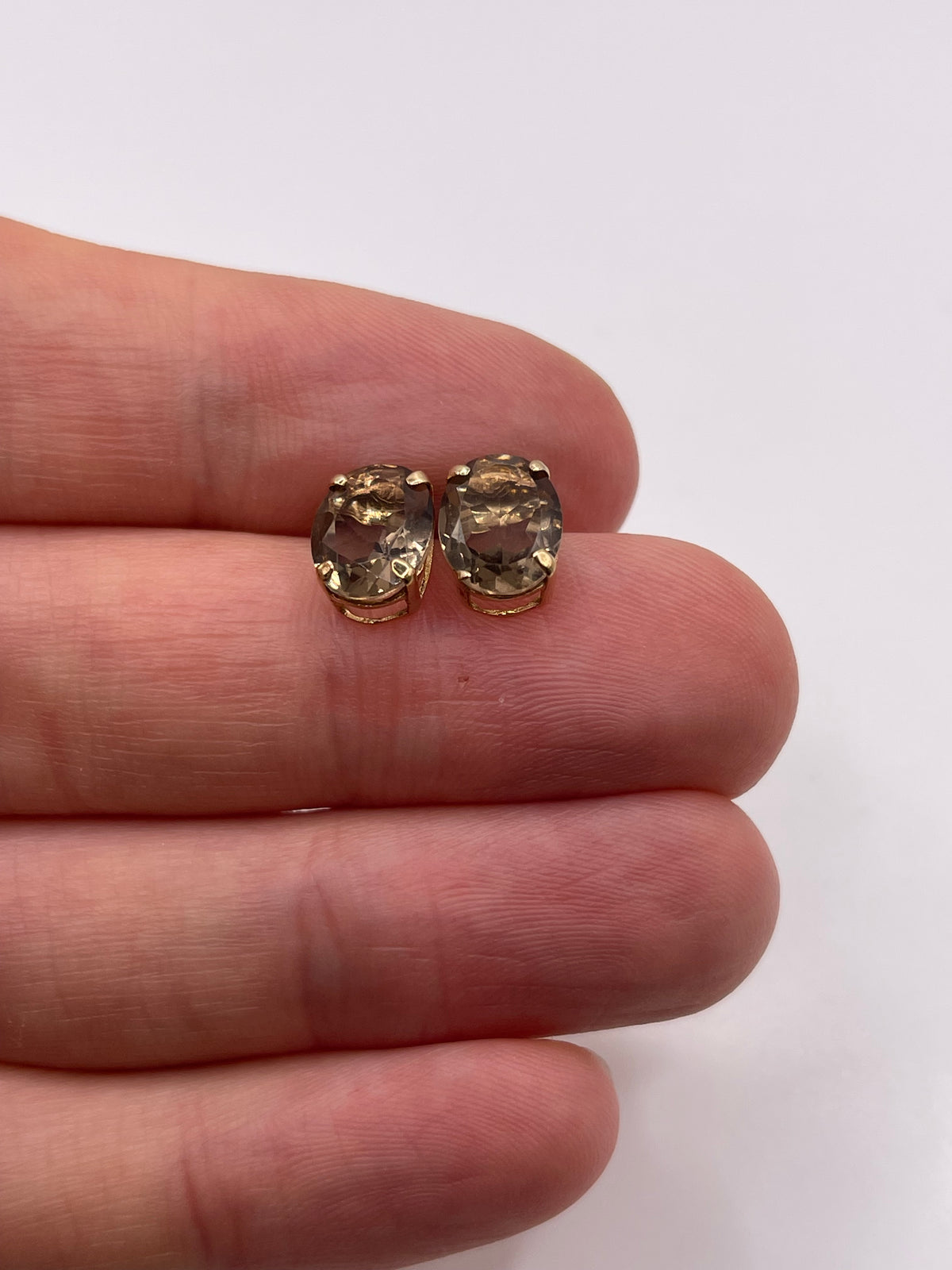 9ct gold Smokey quartz earrings