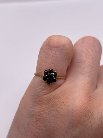 9ct gold sapphire cluster ring