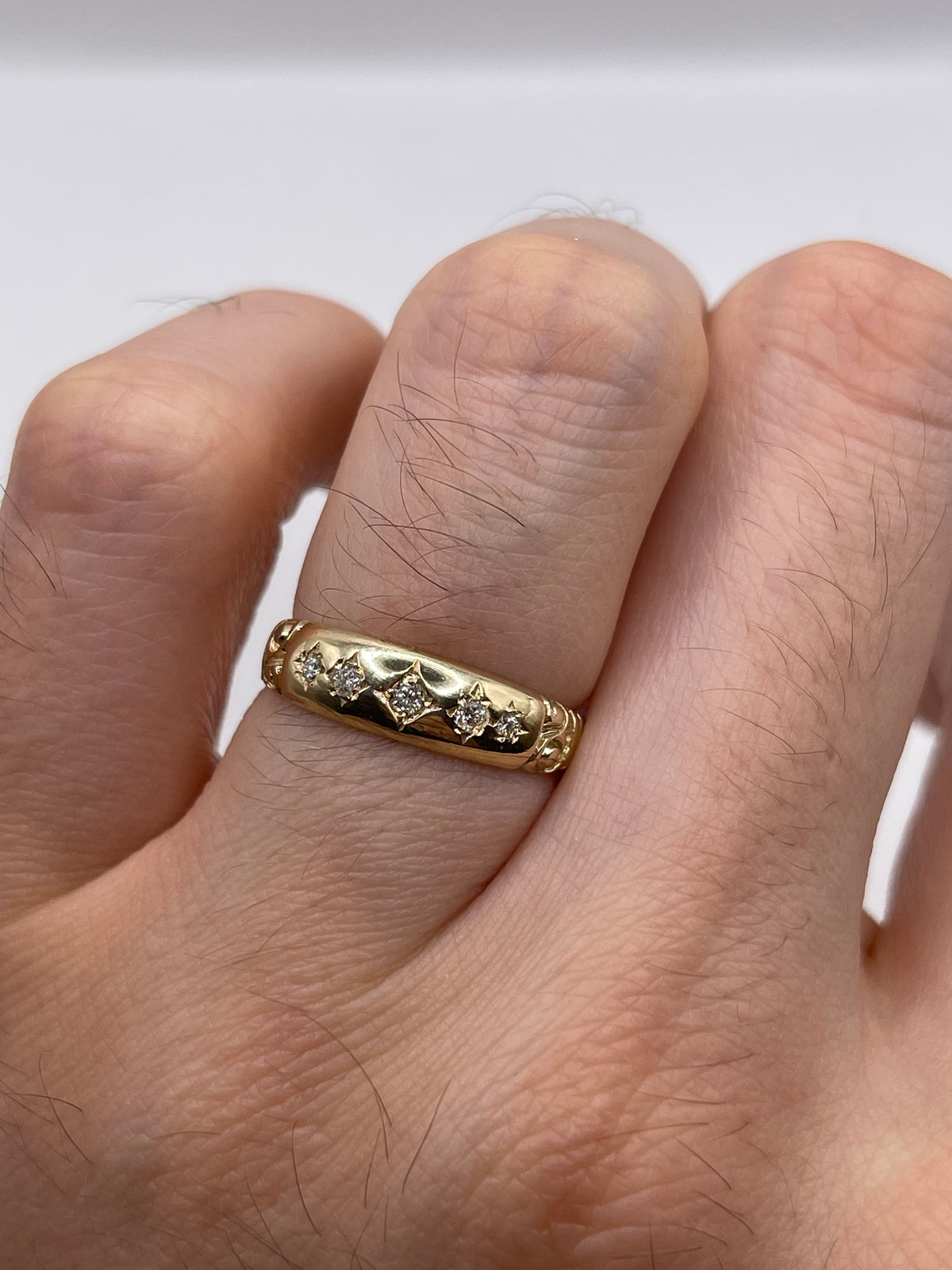 9ct gold diamond gypsy ring