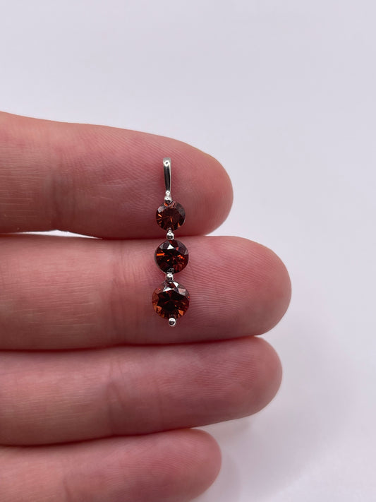 9ct white gold tourmaline pendant
